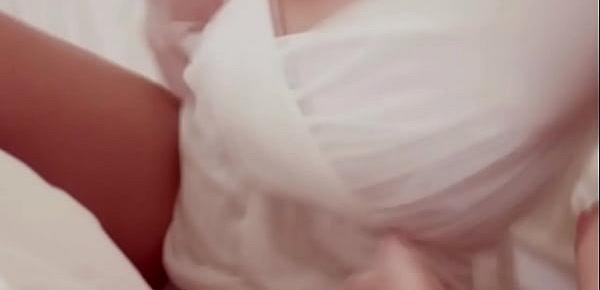  Eco Friendly Lesbian Sex  Playing Gently Enjoying